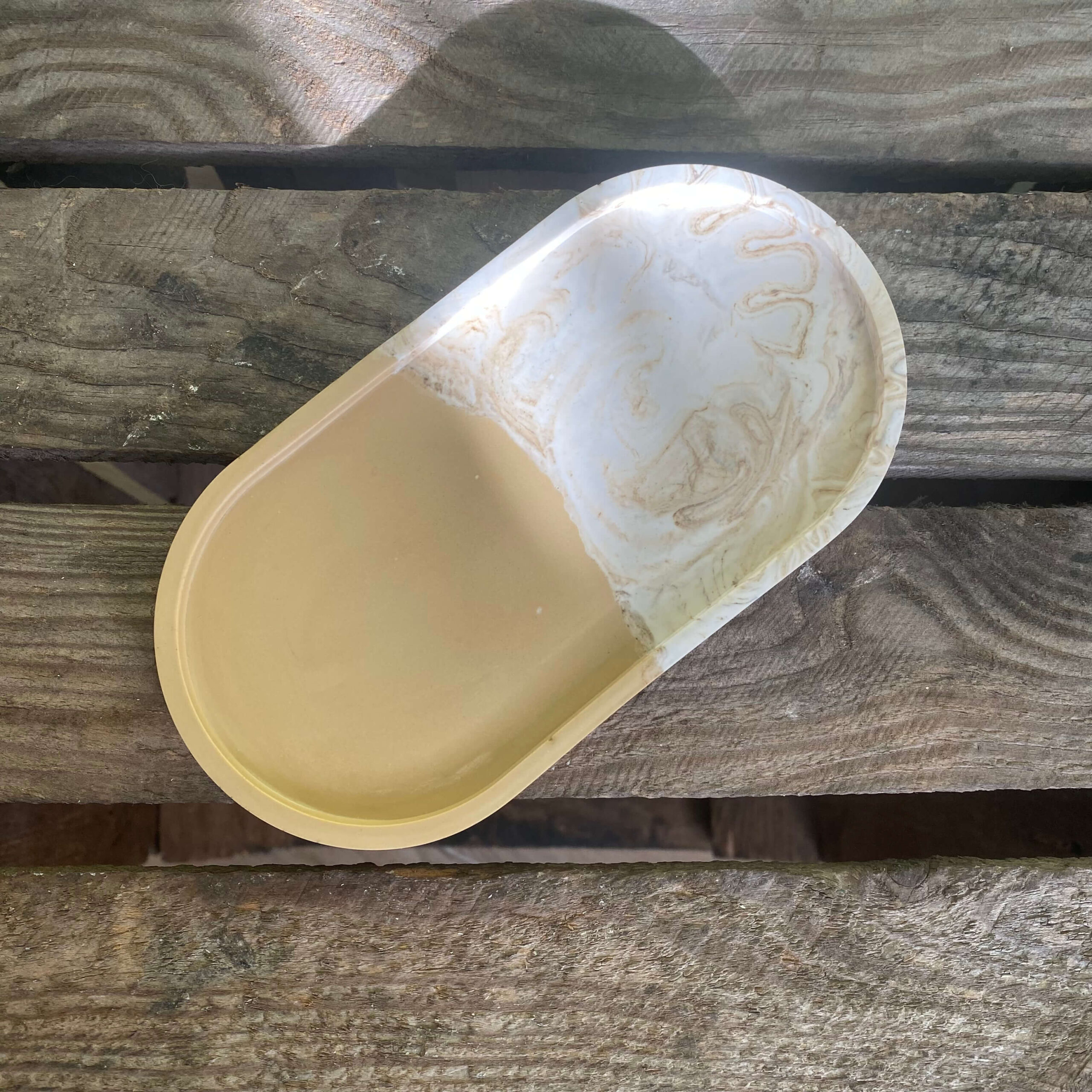 Plateau ovale en Jesmonite - Marbré